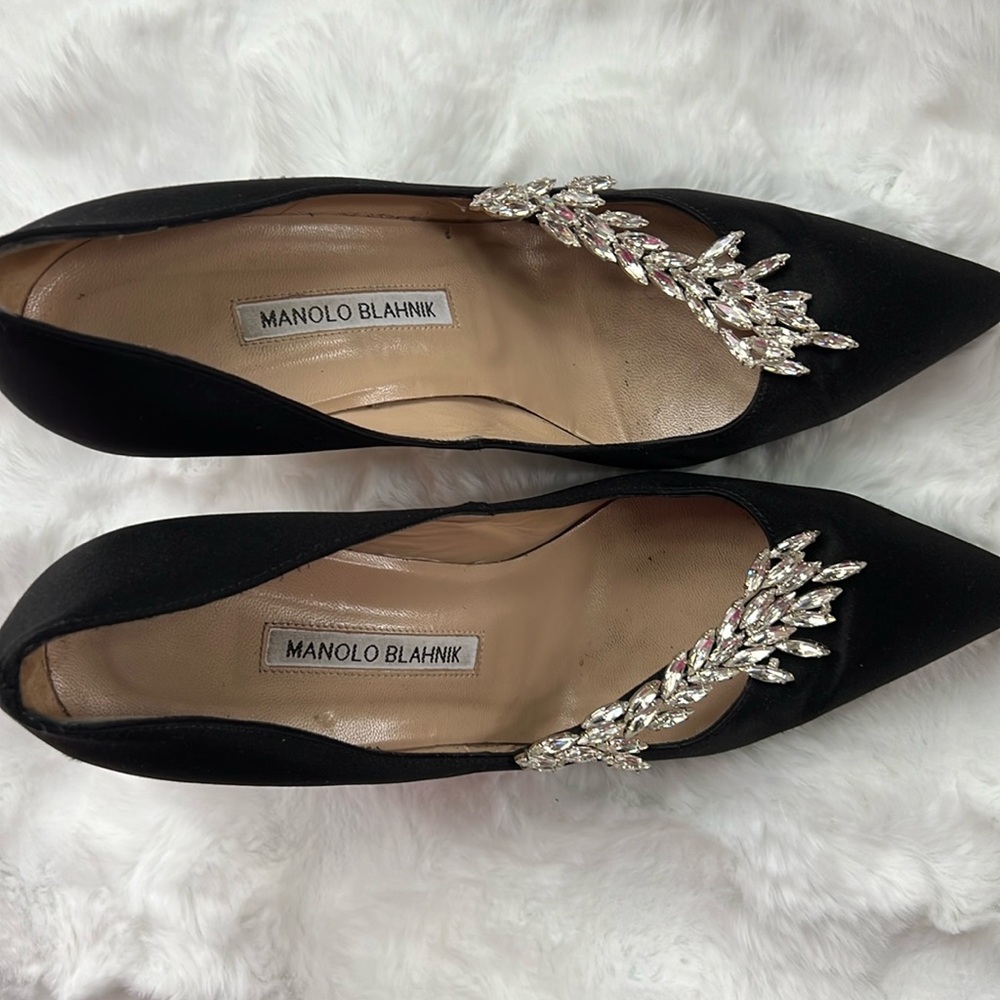 Manolo blahnik black Nadira